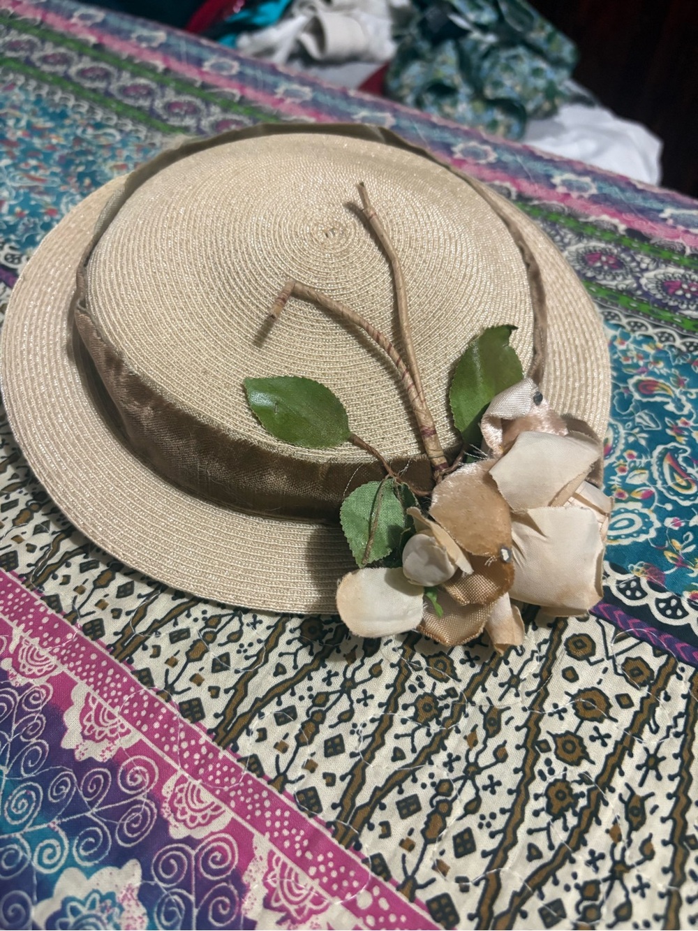 50’s Vintage Straw Boater Hat with Decorative Flower